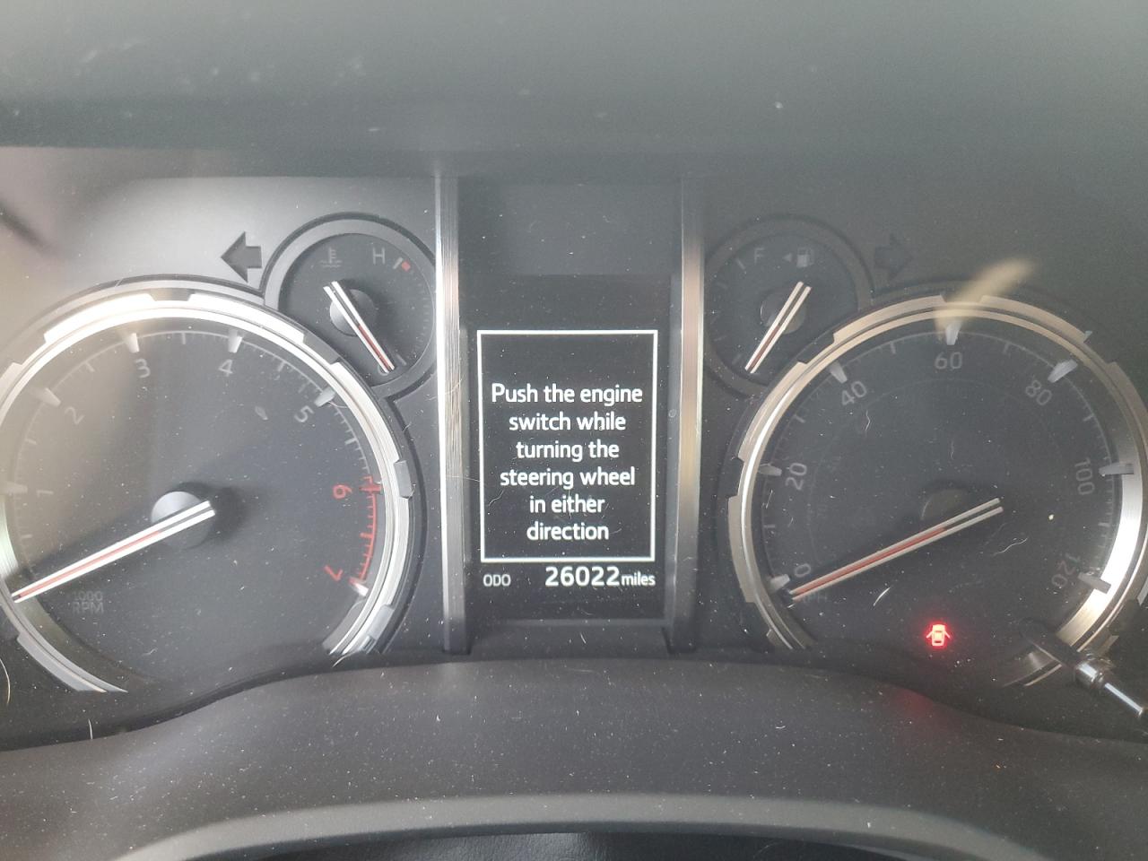 2020 Toyota 4Runner - Image 9