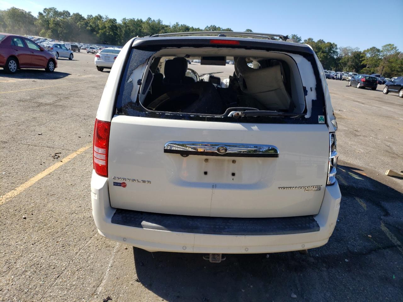 2010 Chrysler Town & Country Touring VIN: 2A4RR5D17AR128993 Lot: 82617544
