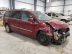 2014 Chrysler Town & Country Touring იყიდება Greenwood-ში, NE - Front End