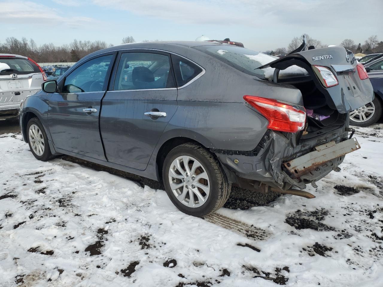 2017 Nissan Sentra - Image 2