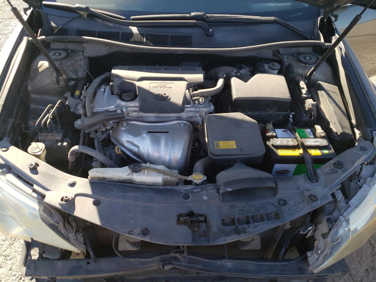 2014 Toyota Camry - Image 11