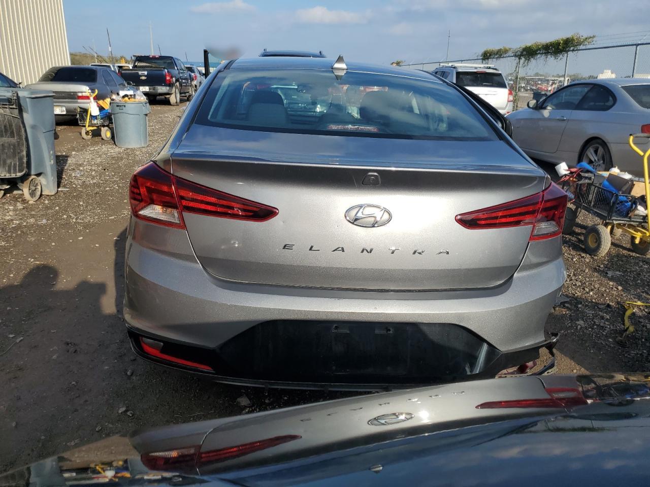 VIN 5NPD84LF2KH473986 2019 HYUNDAI ELANTRA no.6