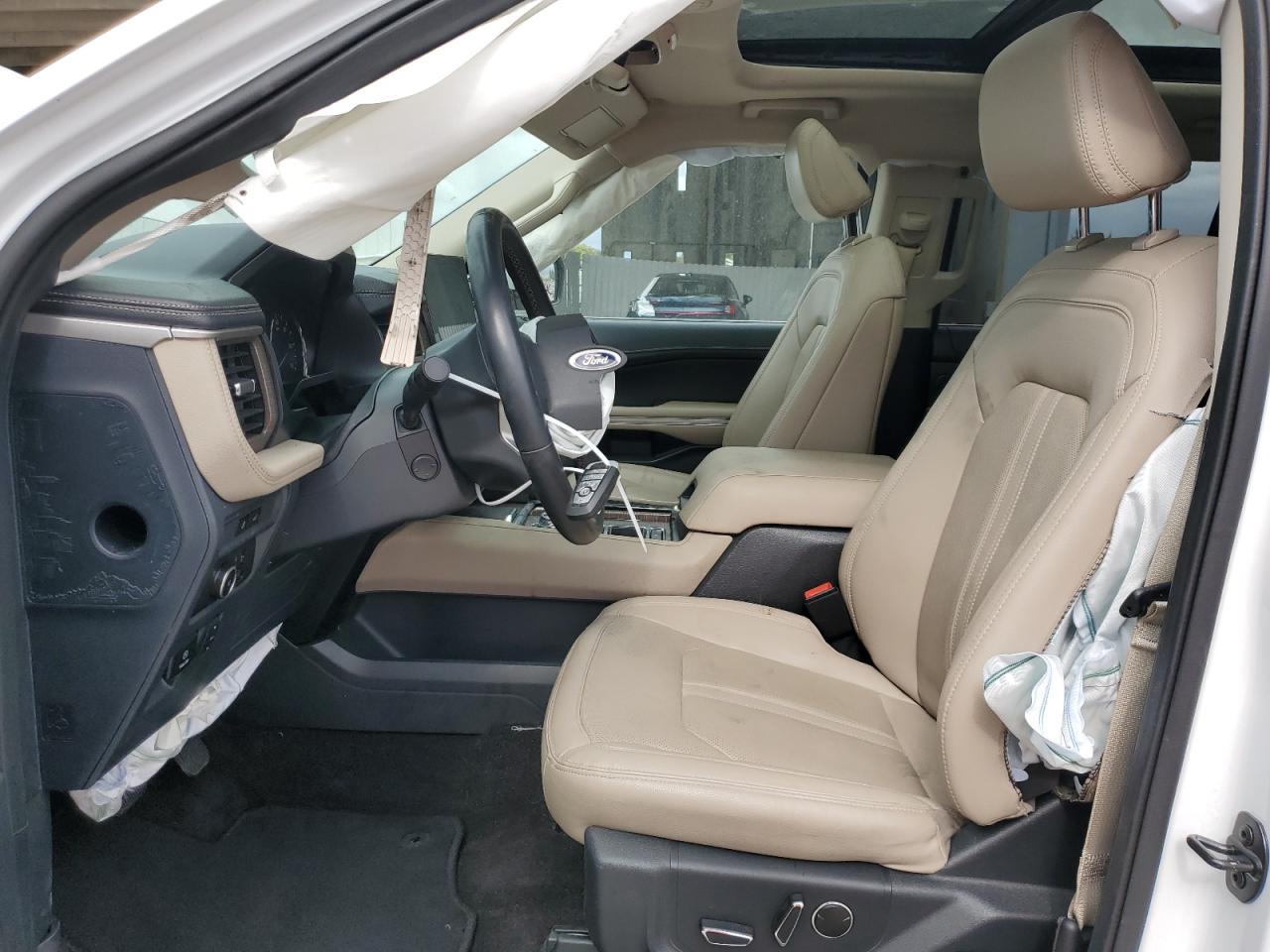 2022 Ford Expedition - Image 7