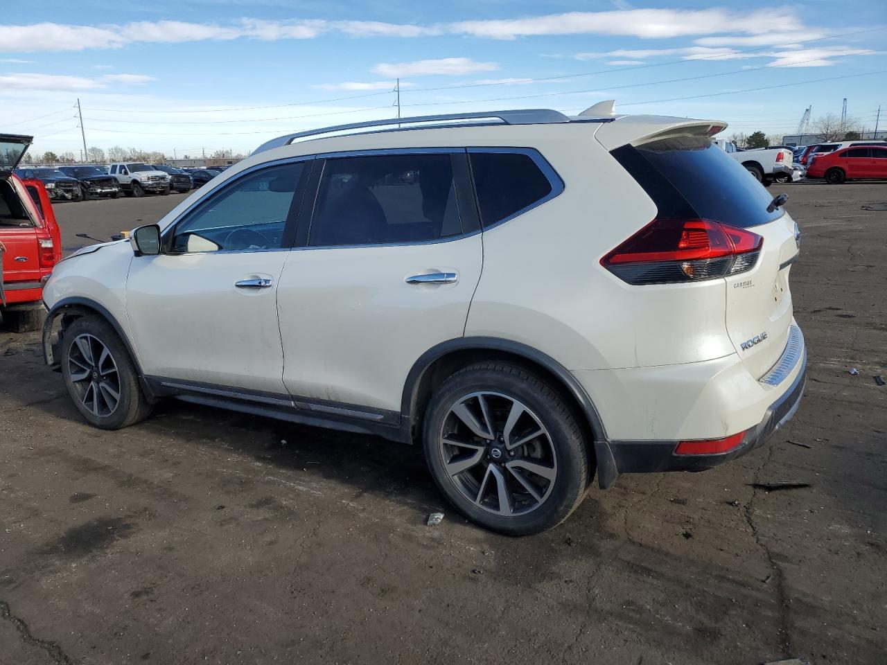 2018 Nissan Rogue - Image 2