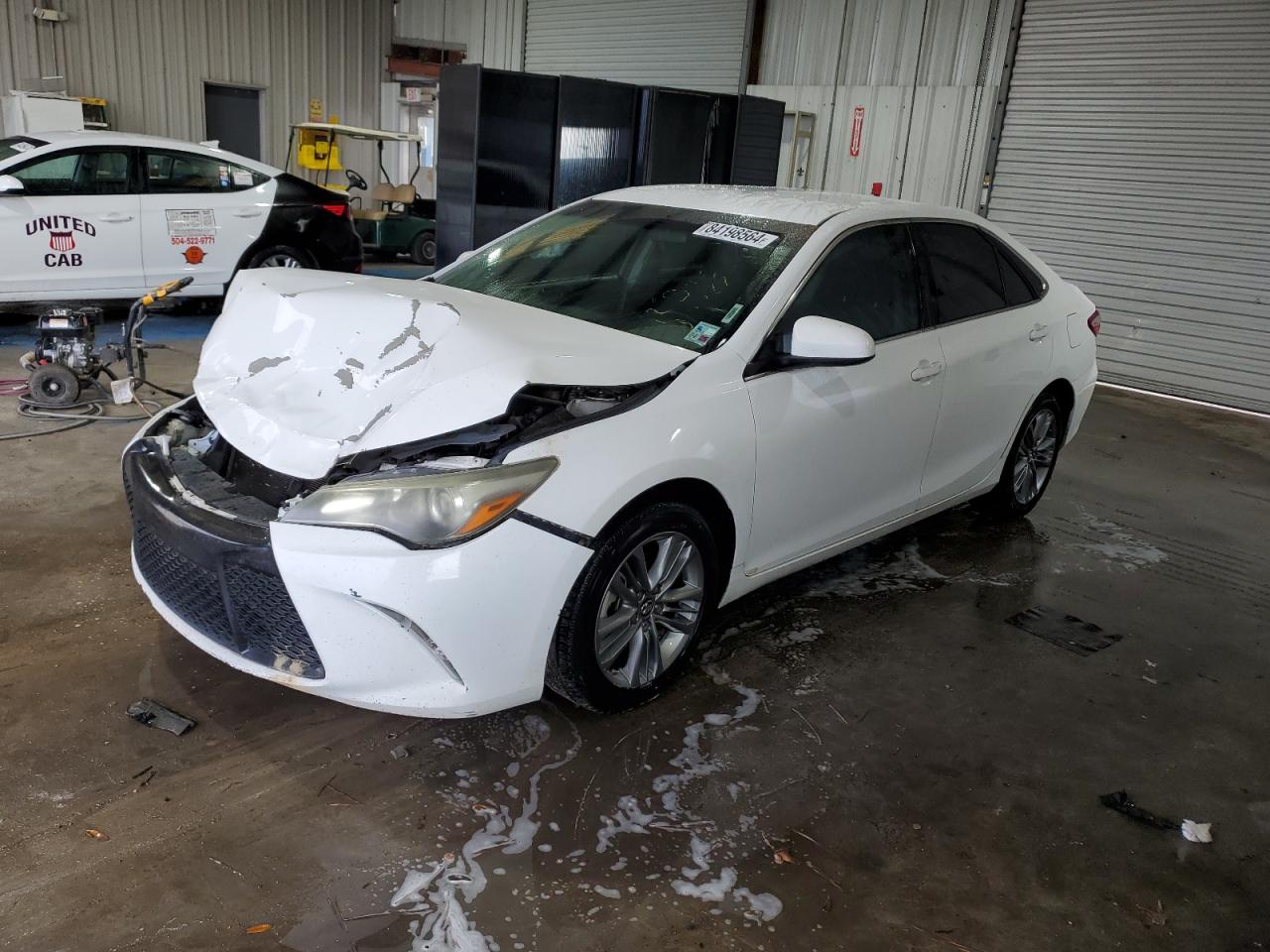 VIN 4T1BF1FK8GU569134 2016 TOYOTA CAMRY no.1