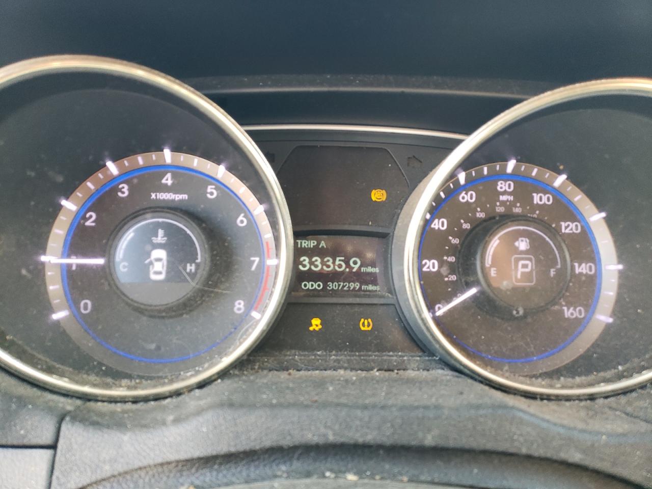 2012 Hyundai Sonata - Image 9