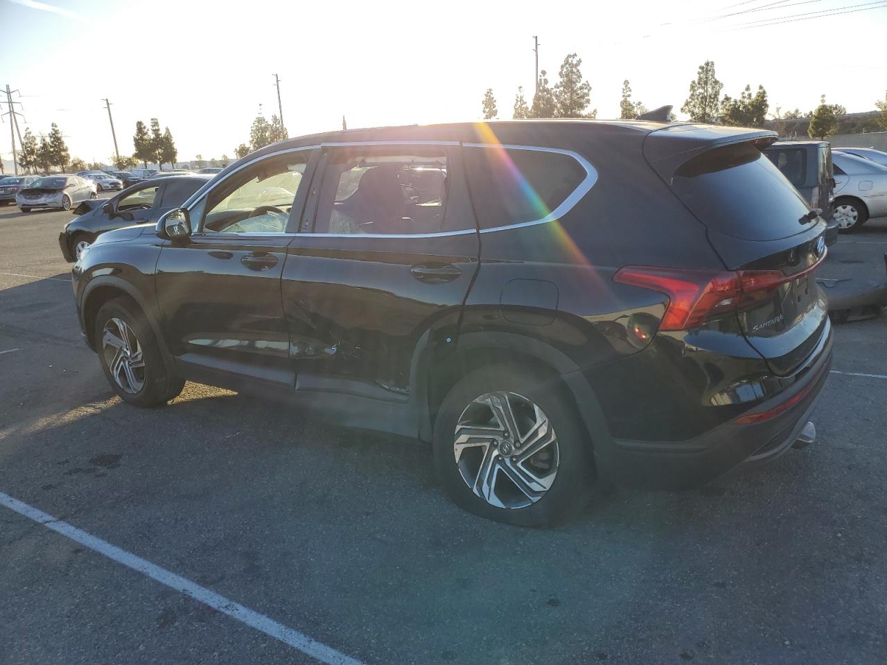 2022 Hyundai Santa Fe - Image 2