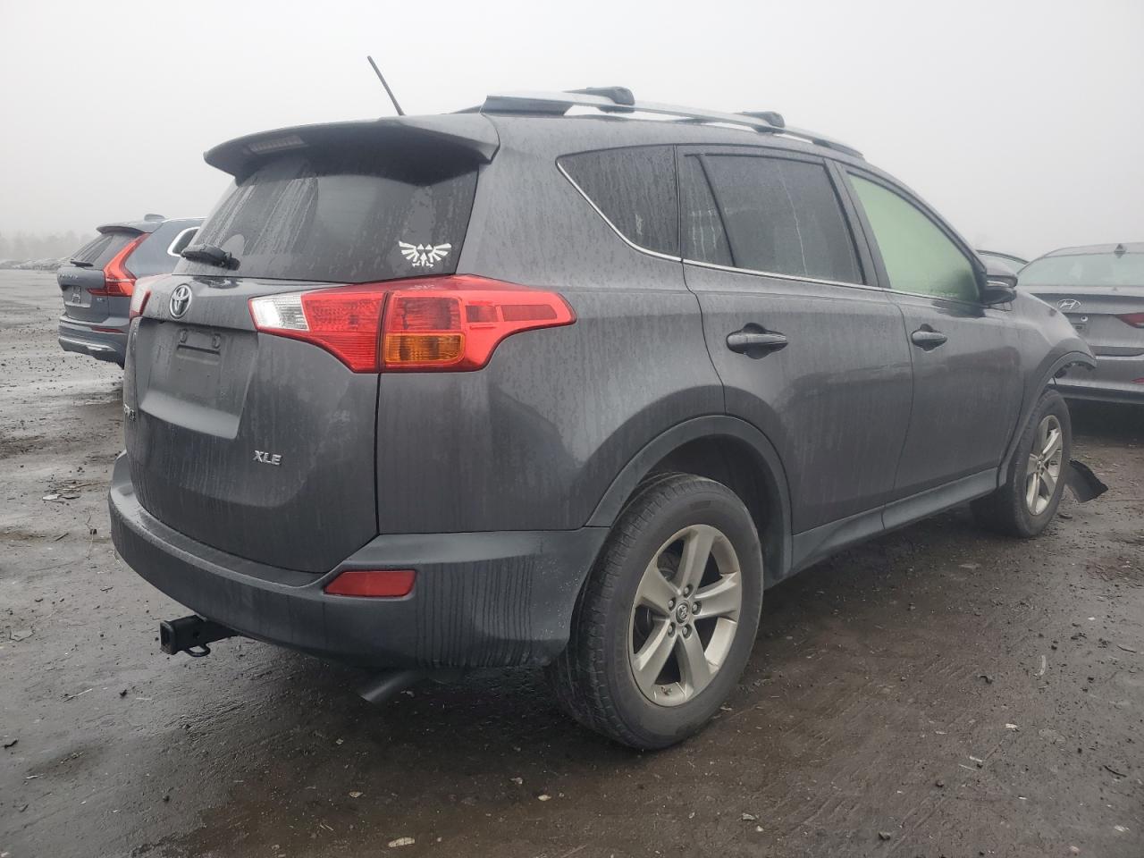 2015 Toyota RAV 4 - Image 3