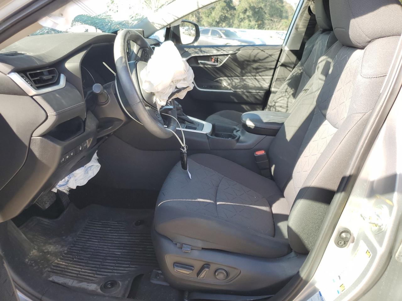 2021 Toyota RAV 4 - Image 7