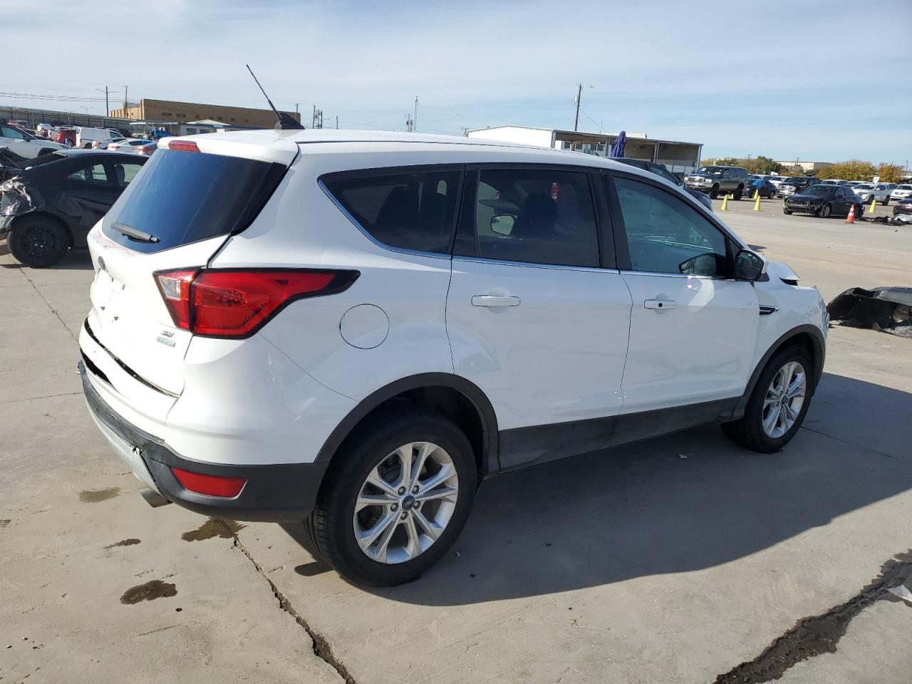 2019 Ford Escape - Image 3