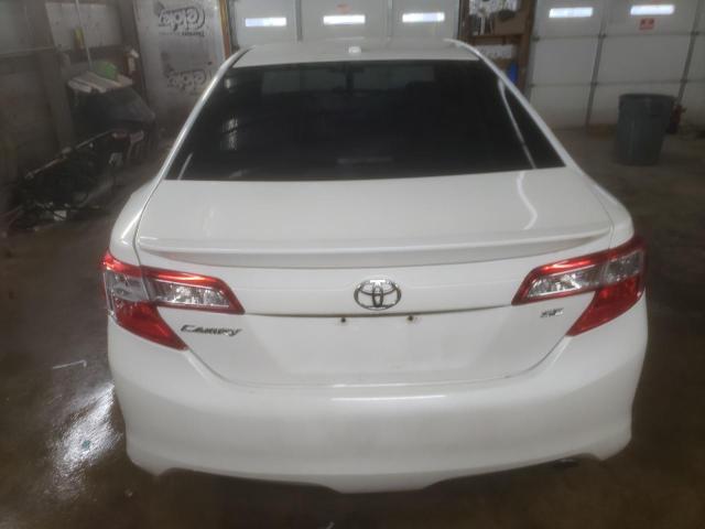  TOYOTA CAMRY 2013 Білий