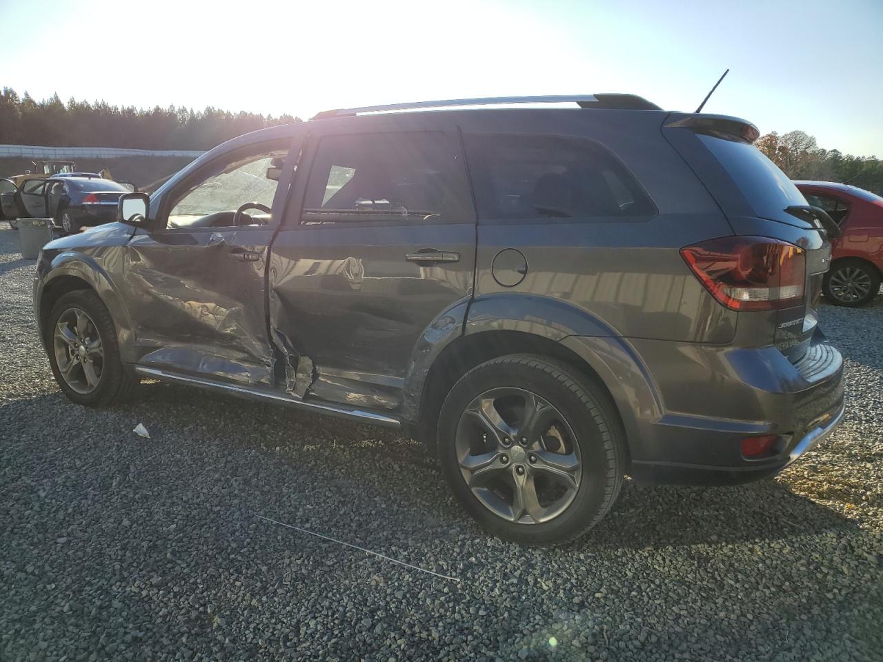 2015 Dodge Journey - Image 2