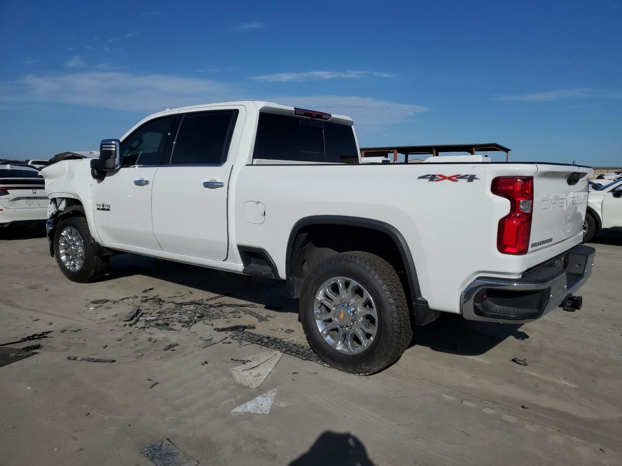 2022 Chevrolet Silverado - Image 2