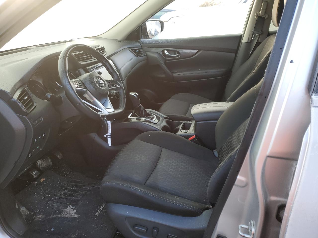 2019 Nissan Rogue - Image 7