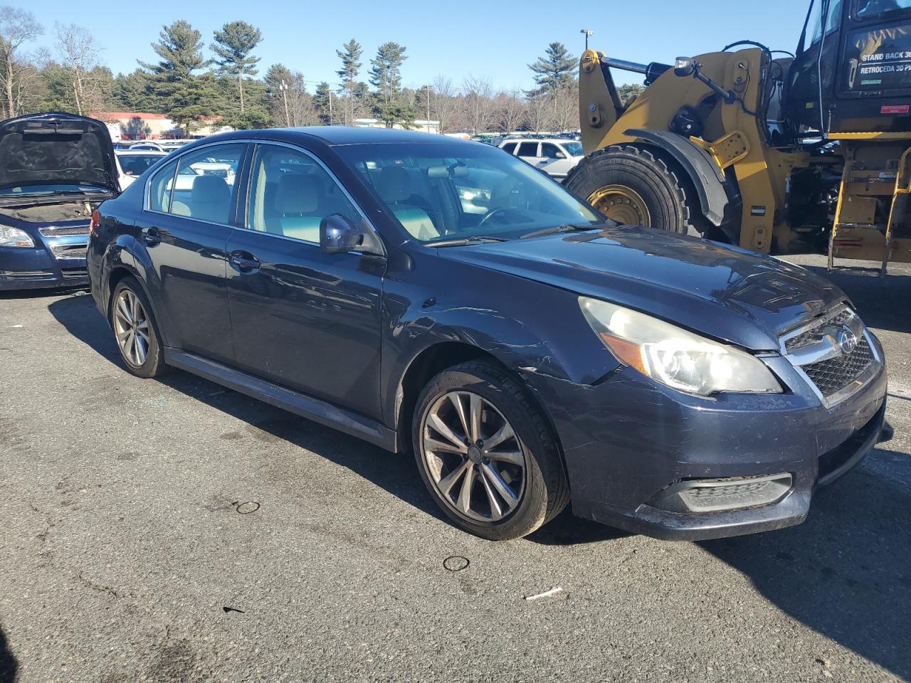 VIN 4S3BMBC64D3028073 2013 SUBARU LEGACY no.4