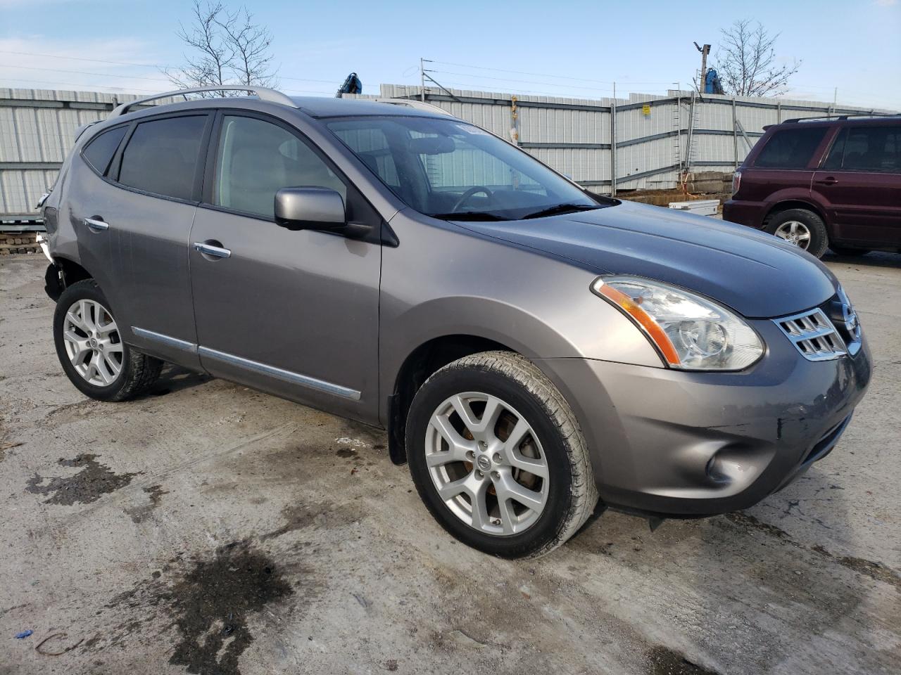 VIN JN8AS5MT4DW513081 2013 NISSAN ROGUE no.4