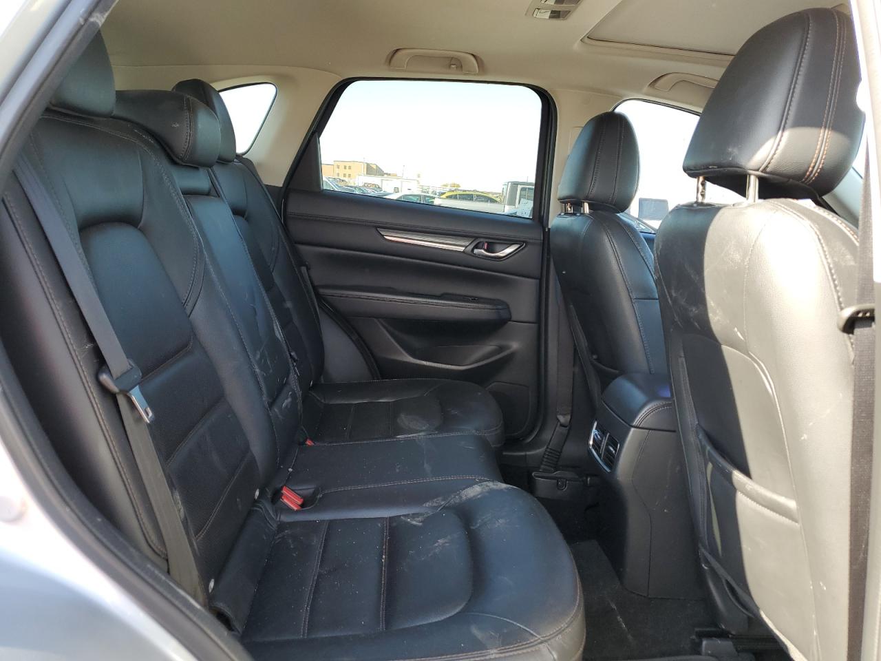 2018 Mazda CX-5 - Image 11