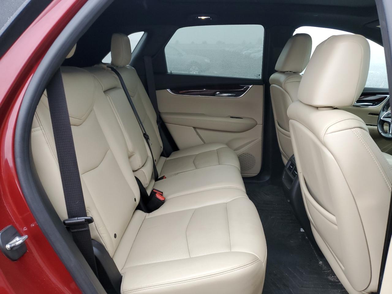 2017 Cadillac XT5 - Image 11