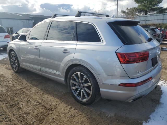  AUDI Q7 2018 Srebrny