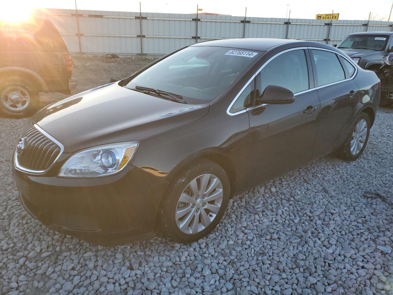 VIN 1G4PP5SK2G4107572 2016 BUICK VERANO no.1