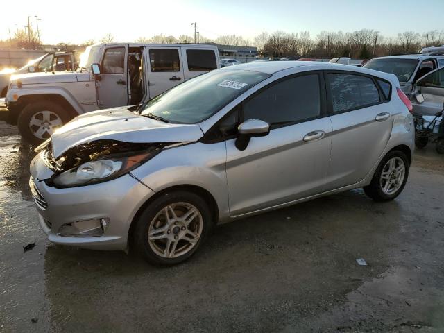  FORD FIESTA 2017 Silver