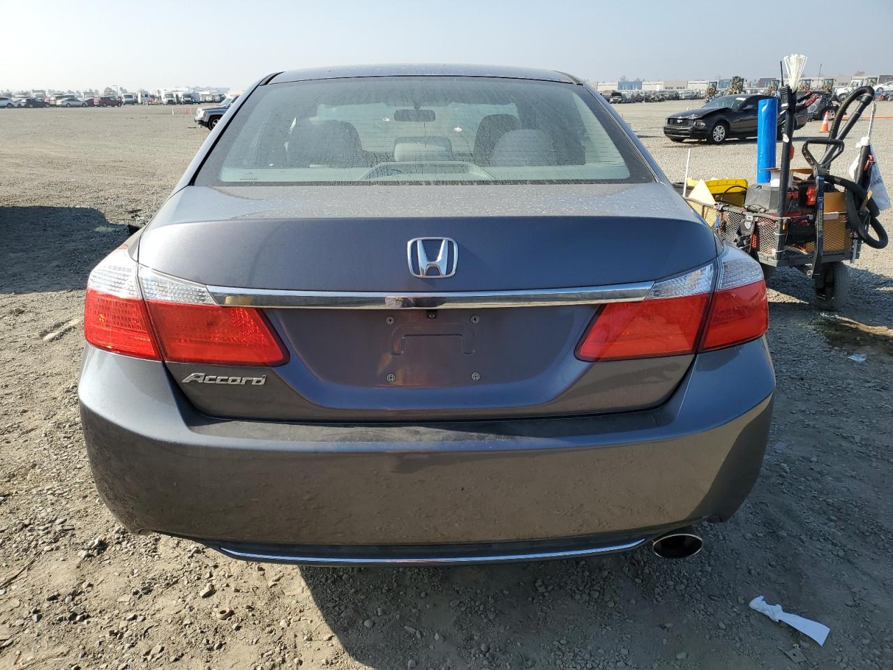 VIN 1HGCR2F39FA186240 2015 HONDA ACCORD no.6