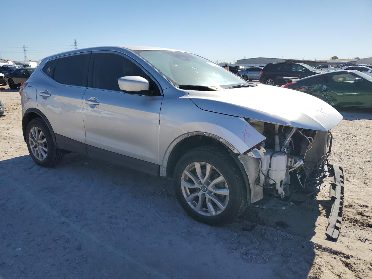 2021 Nissan Rogue - Image 4