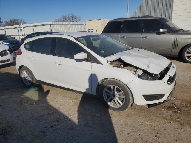  FORD FOCUS 2018 White