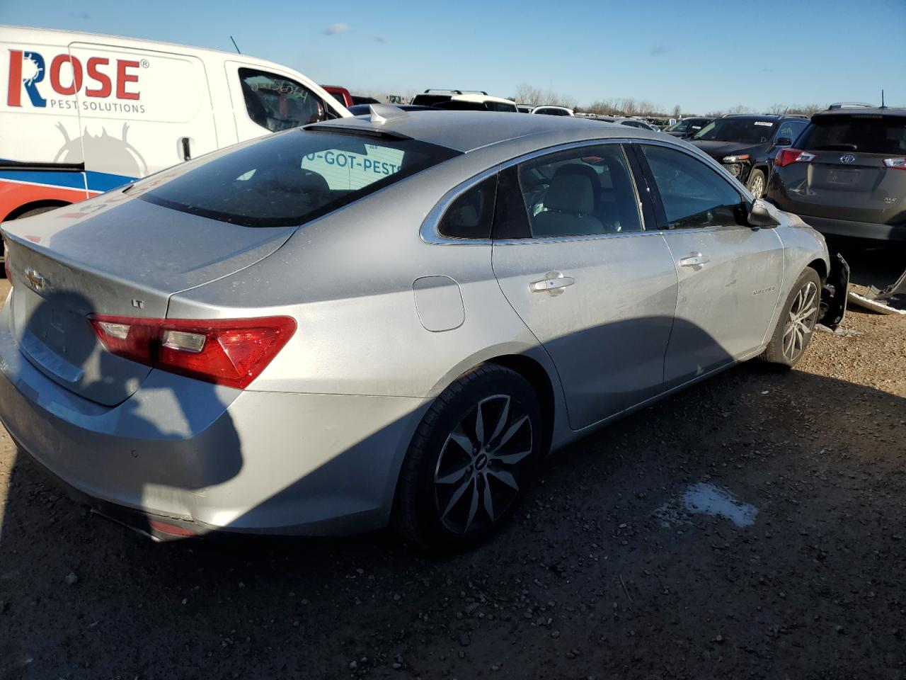 2016 Chevrolet Malibu - Image 3