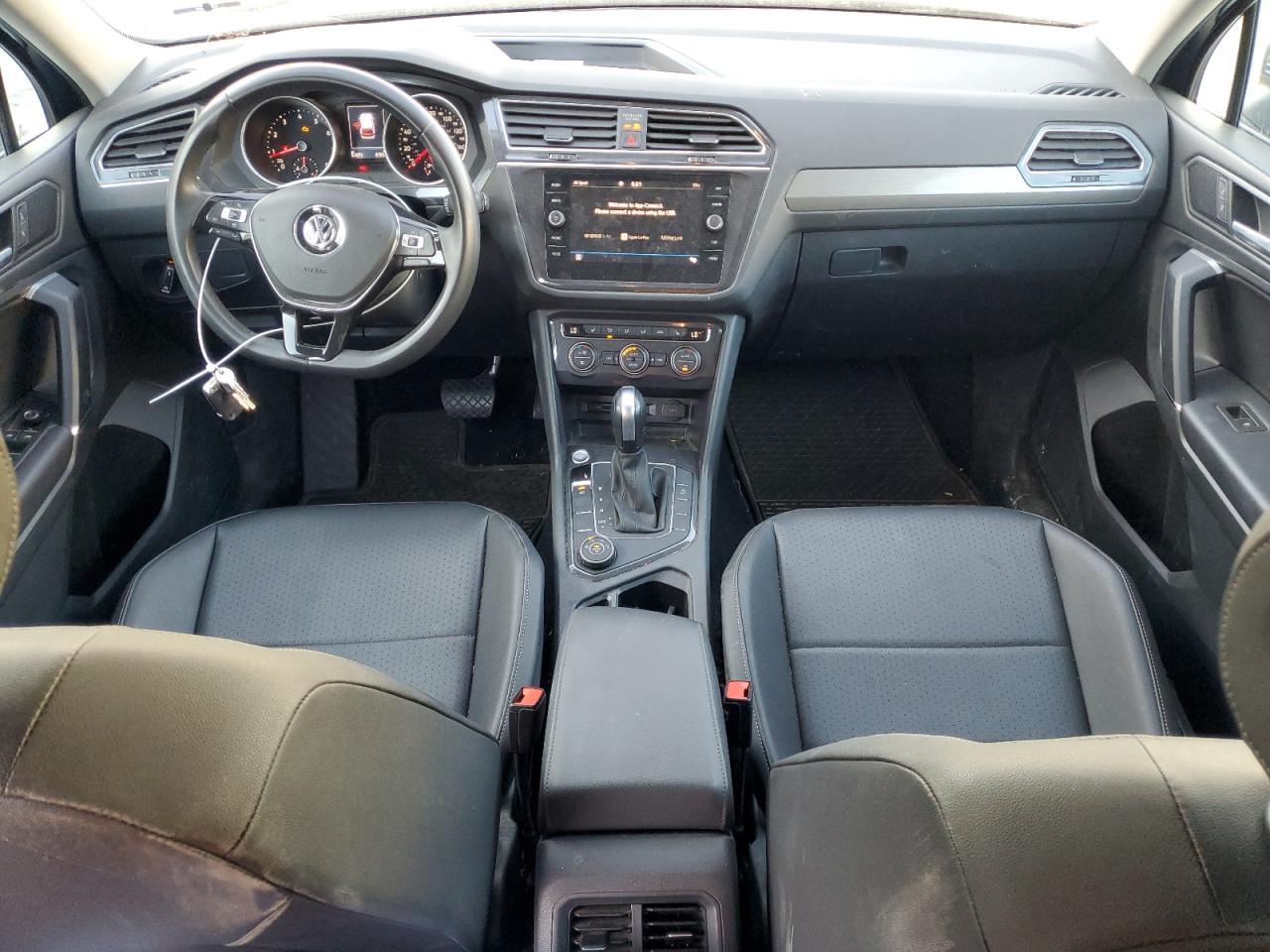 2020 Volkswagen Tiguan - Image 8