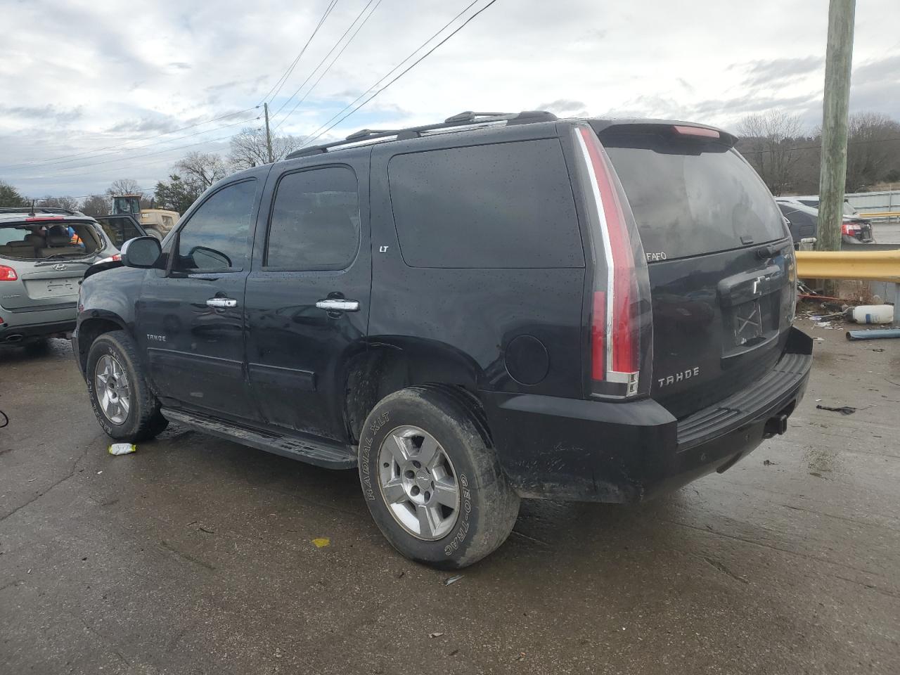 2012 Chevrolet Tahoe - Image 2