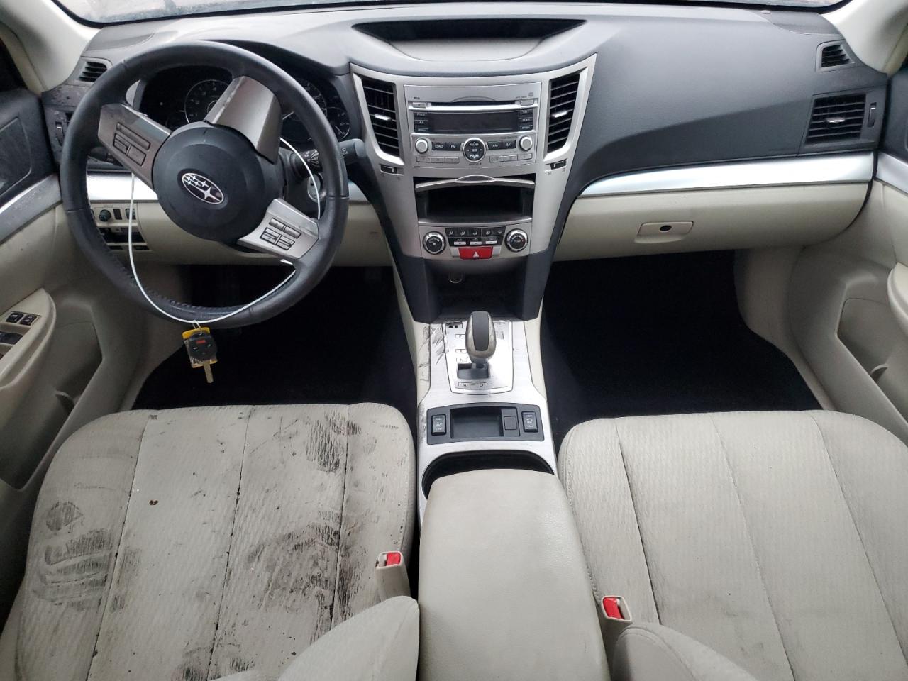 2011 Subaru Outback - Image 8