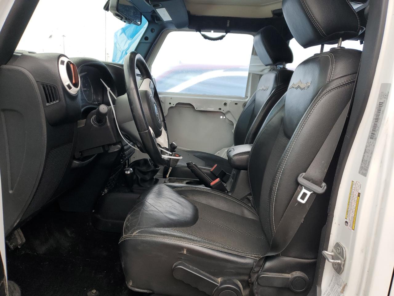 2015 Jeep Wrangler - Image 7
