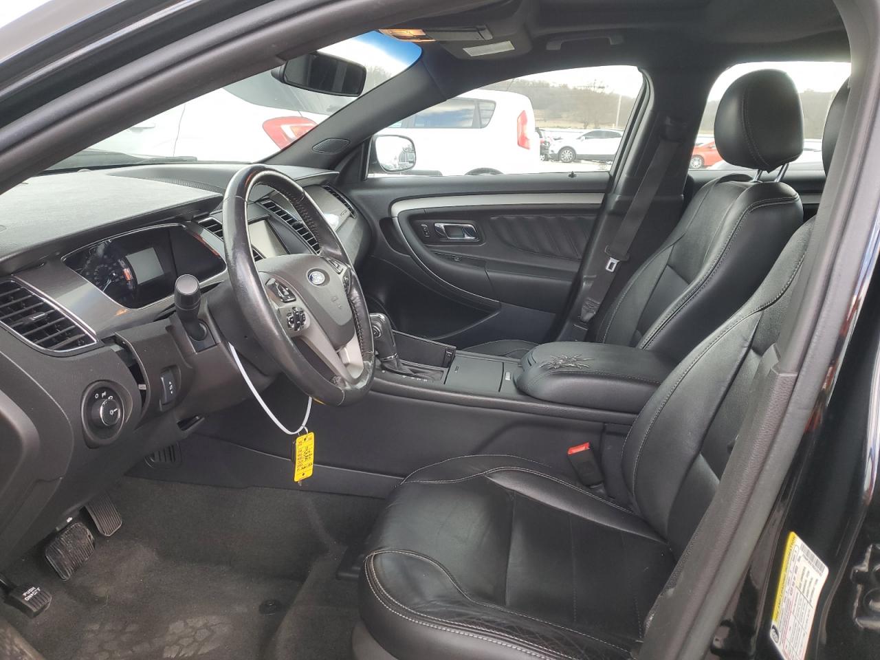 2013 Ford Taurus - Image 7