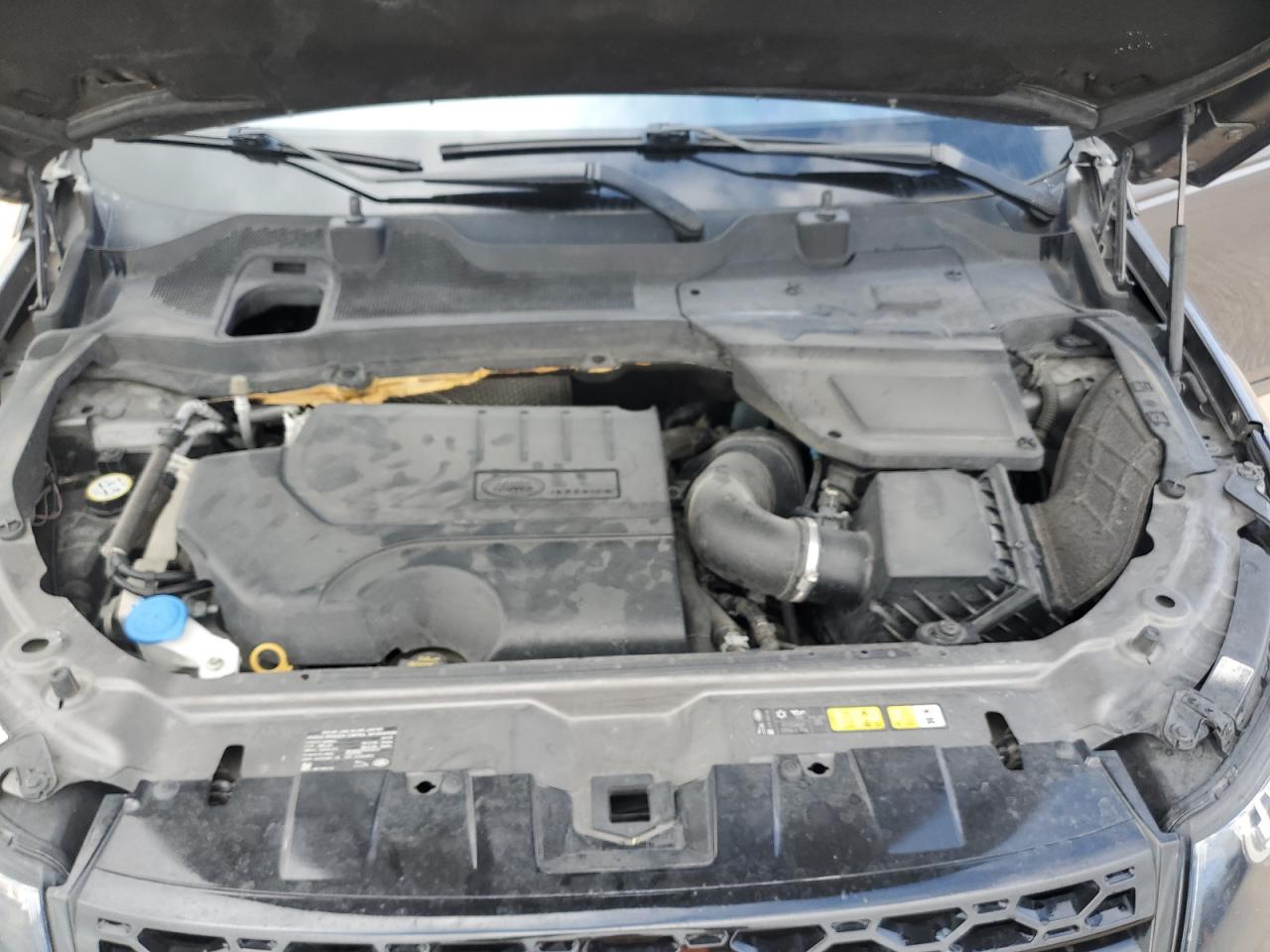 2019 Land Rover Discovery - Image 12