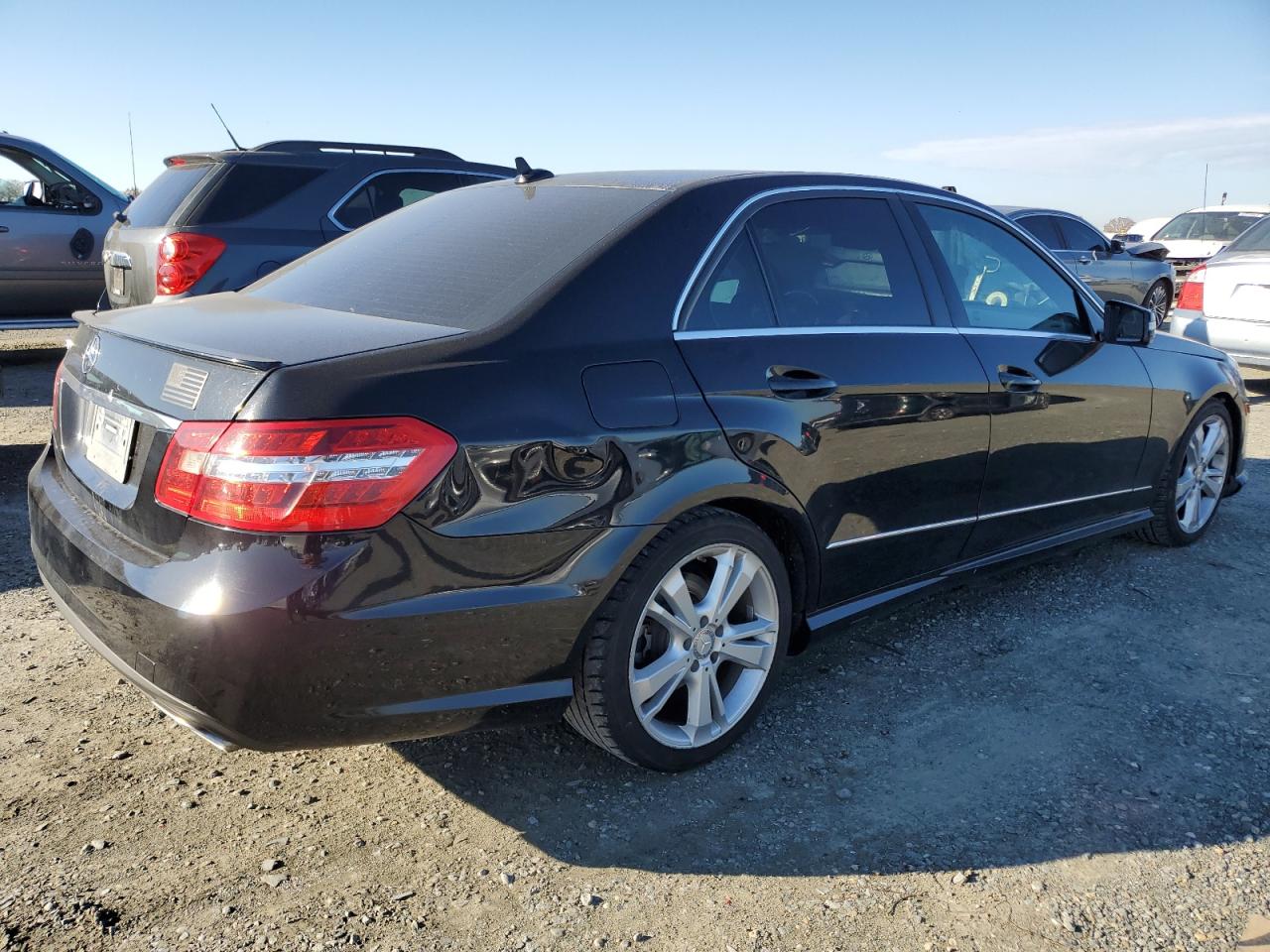 VIN WDDHF5KB8DA724781 2013 MERCEDES-BENZ E-CLASS no.3