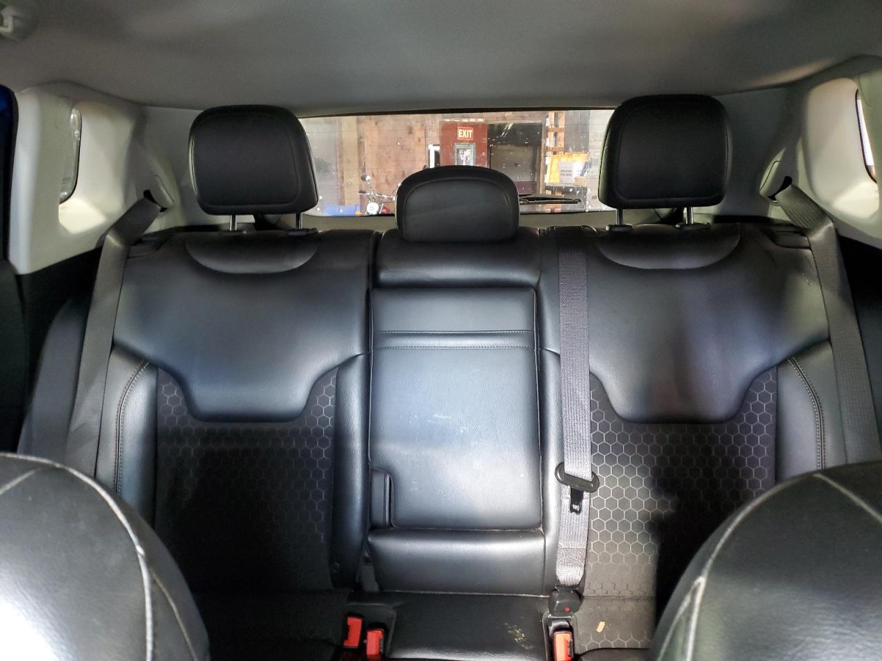 2018 Jeep Compass - Image 10