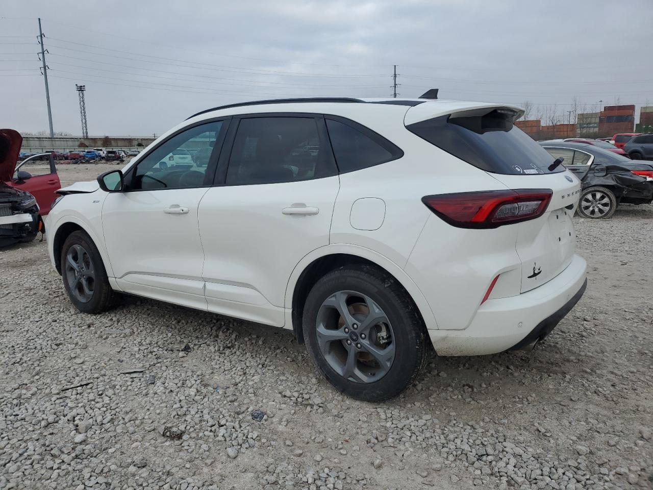 2023 Ford Escape - Image 2
