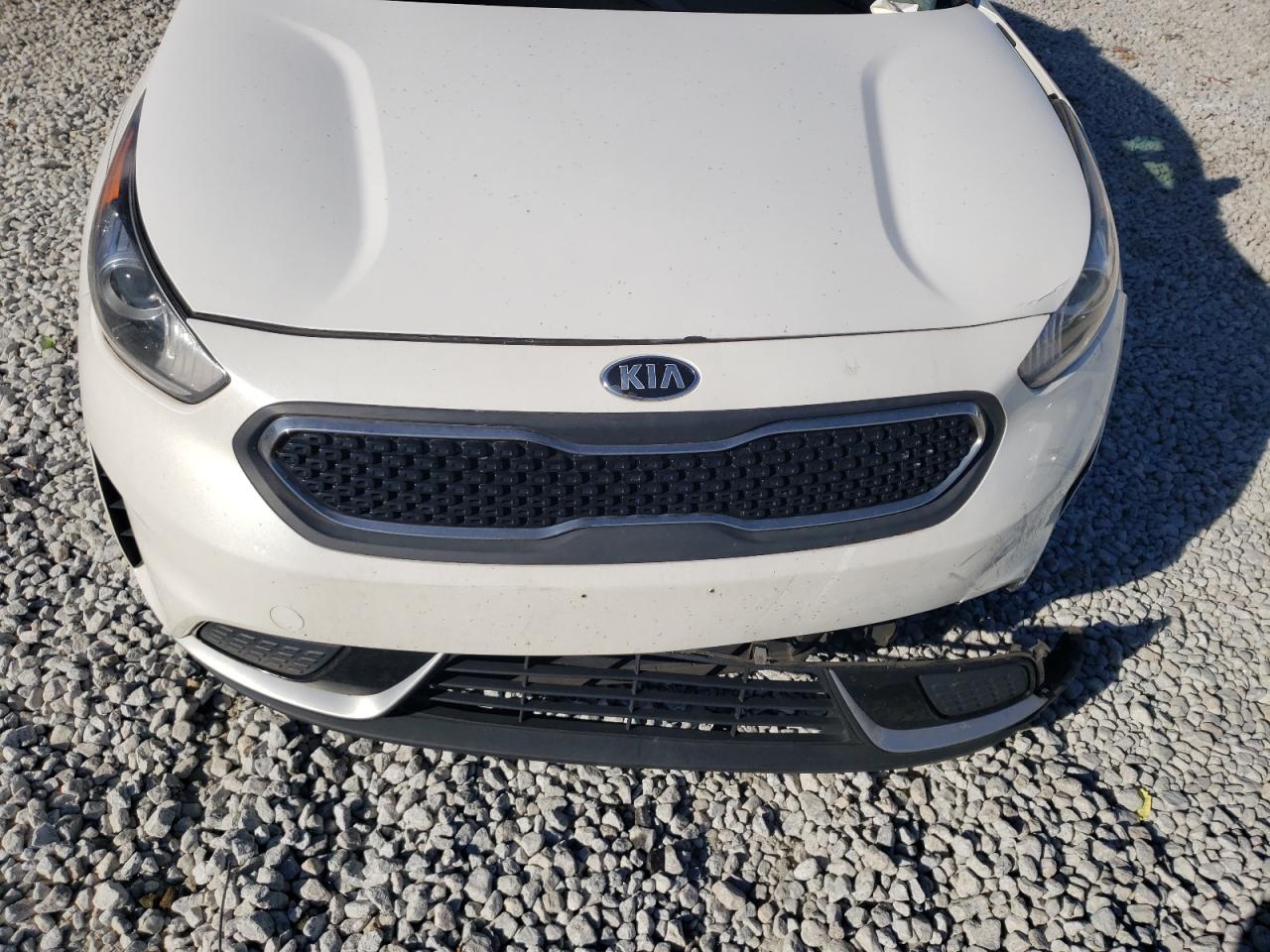 2017 Kia Niro Fe VIN: KNDCB3LC2H5055627 Lot: 83593764