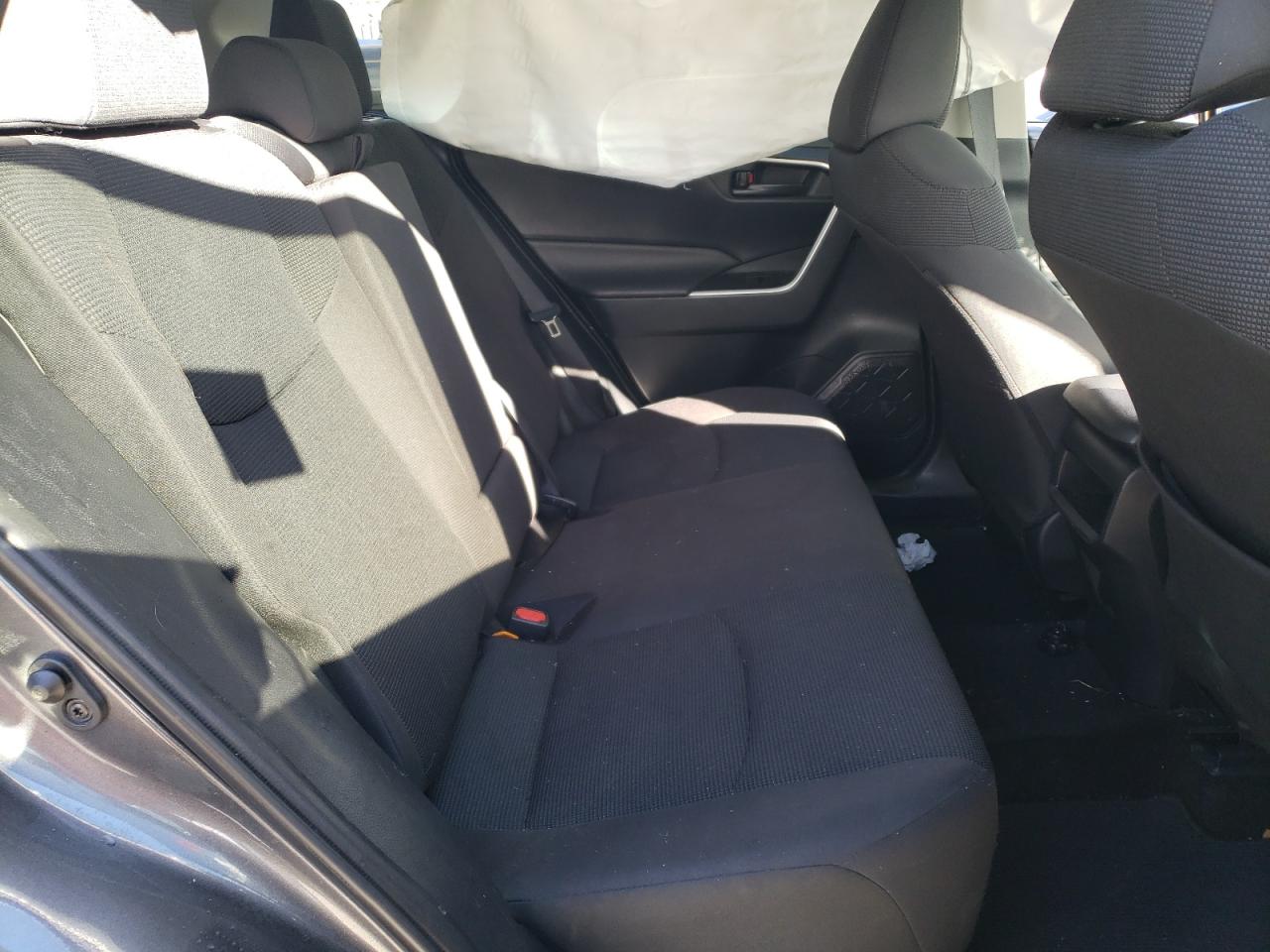 2019 Toyota RAV 4 - Image 11