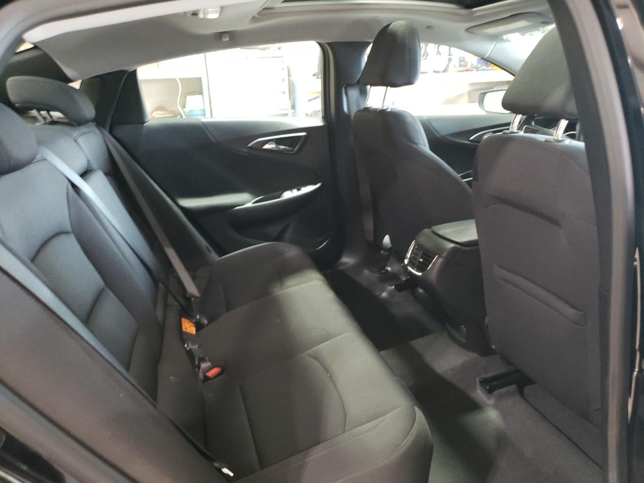 2023 Chevrolet Malibu - Image 10
