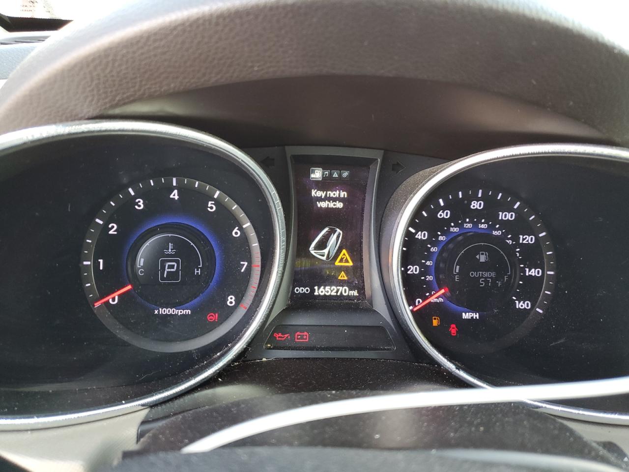 2013 Hyundai Santa Fe - Image 9