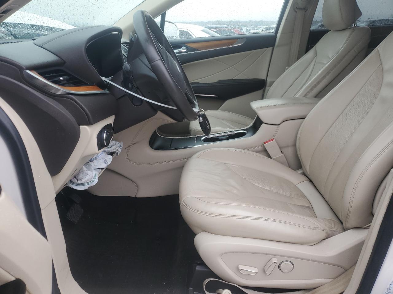 2019 Lincoln MKC - Image 7