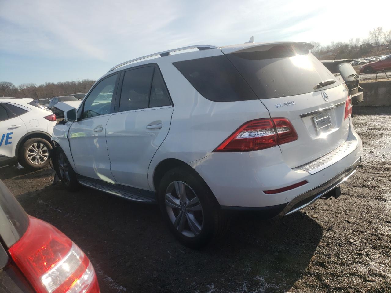 VIN 4JGDA5HB9EA394578 2014 MERCEDES-BENZ M-CLASS no.2