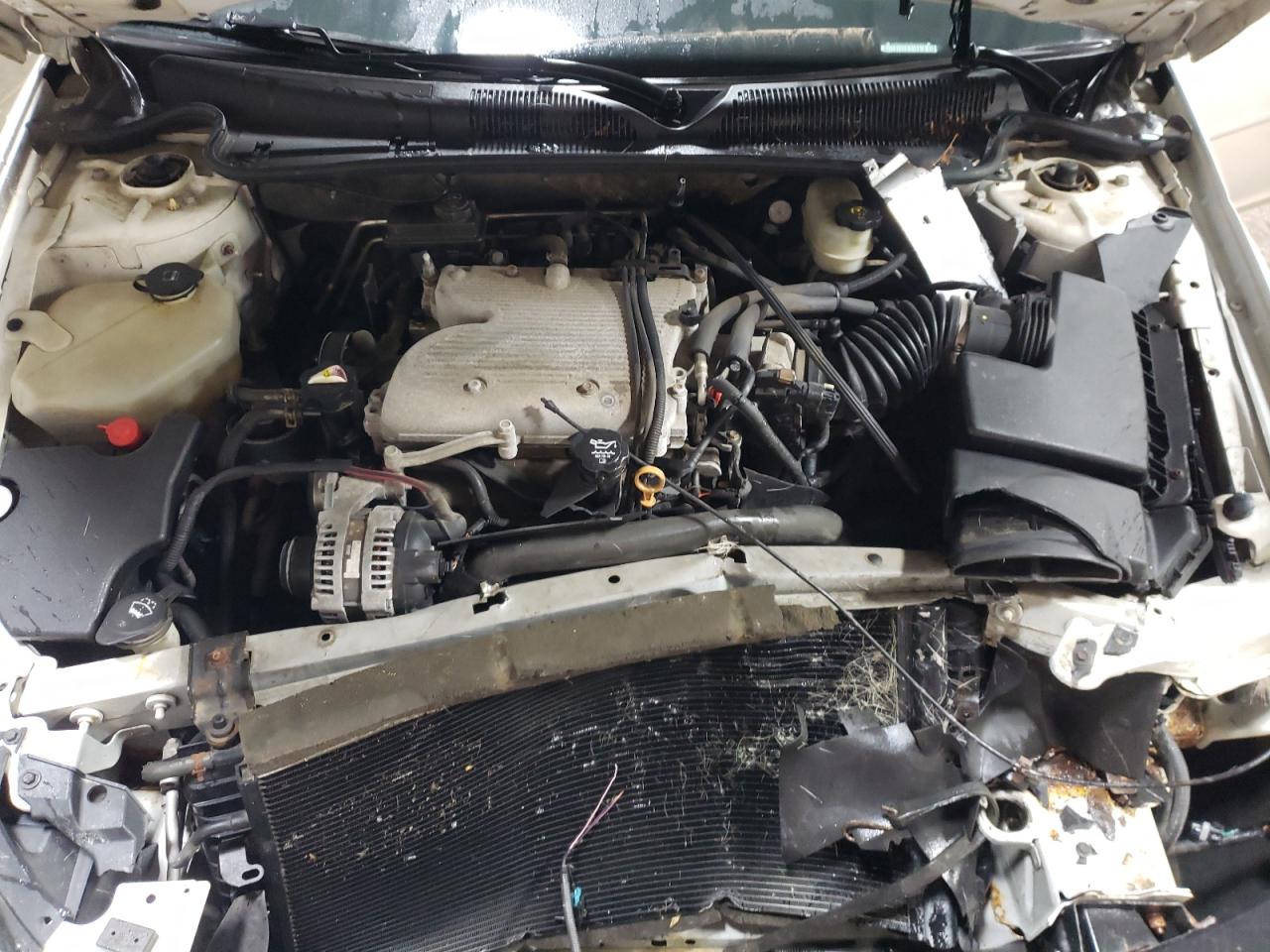 2010 Buick Lucerne - Image 11