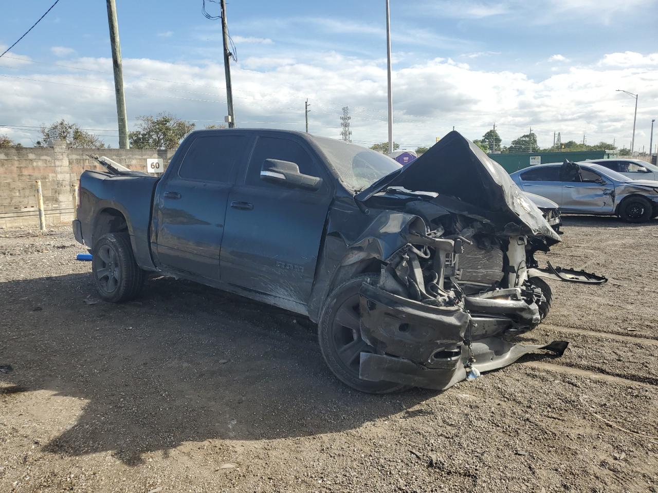 2020 RAM 1500 - Image 4