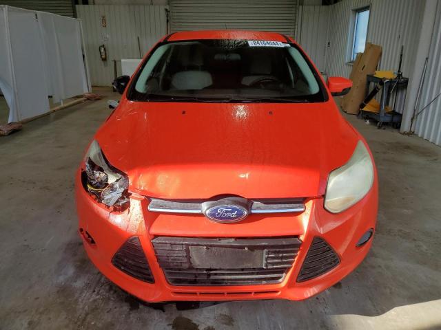  FORD FOCUS 2014 Czerwony