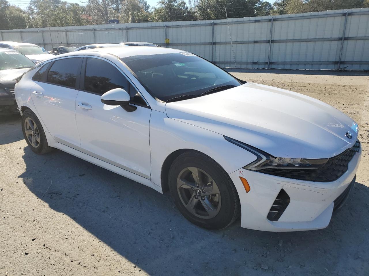 2021 Kia K5 - Image 4