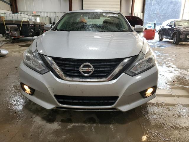  NISSAN ALTIMA 2017 Srebrny