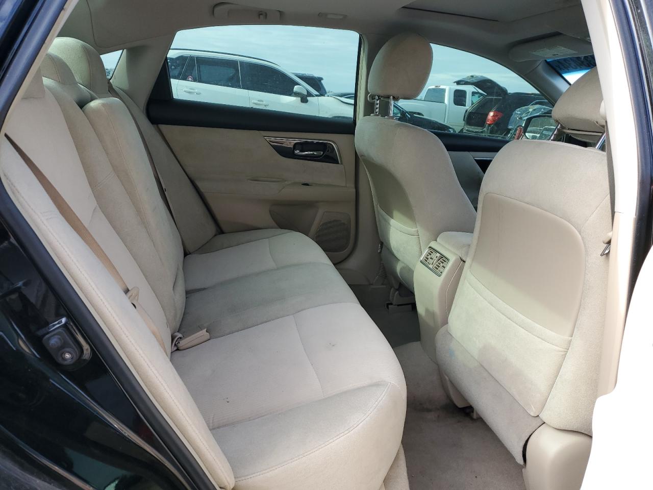 2013 Nissan Altima - Image 10